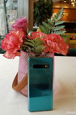 美丽的资本——三星S10开箱图