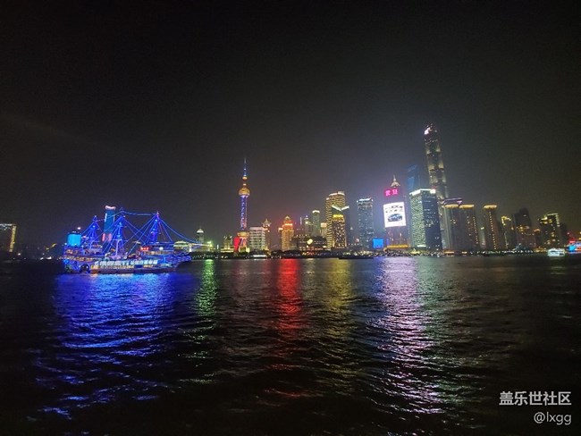s10的夜景拍摄还行吧