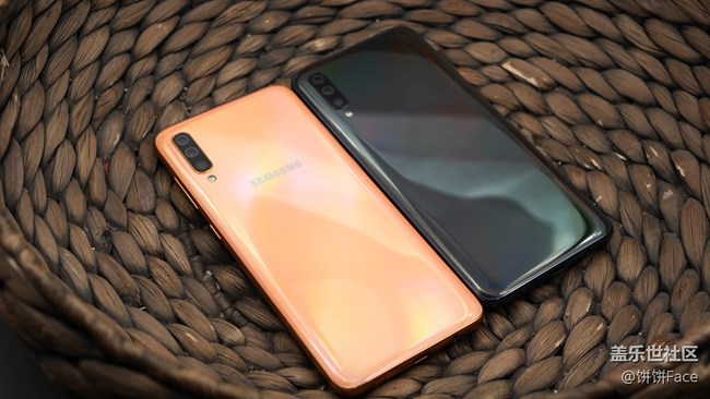 内外兼“U” 三星Galaxy A70首发评测