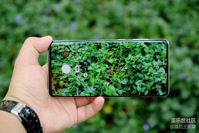 看得见摸得着的全面提升，称三星Galaxy S10+是机皇实至名归