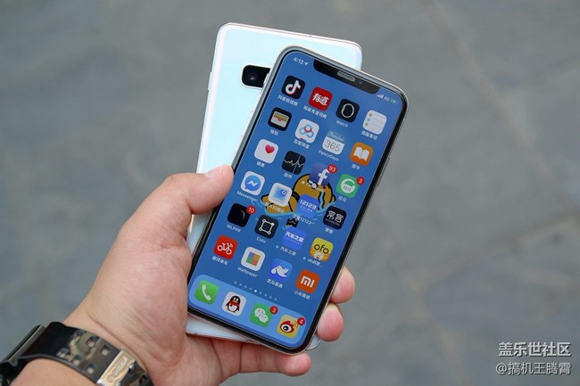 看得见摸得着的全面提升，称三星Galaxy S10+是机皇实至名归