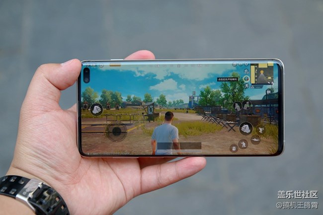看得见摸得着的全面提升，称三星Galaxy S10+是机皇实至名归