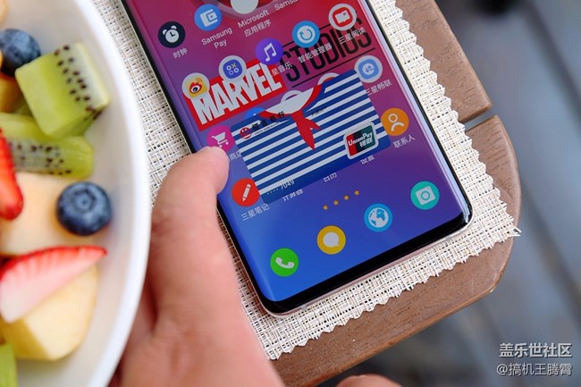 看得见摸得着的全面提升，称三星Galaxy S10+是机皇实至名归