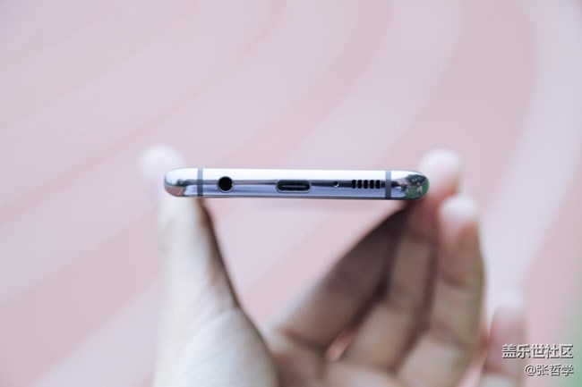 精致生活首选，三星Galaxy S10精致与格调并重的真旗舰