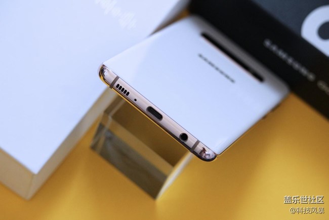 不屑追随，勇于创新——三星Galaxy S10+定义旗舰机皇