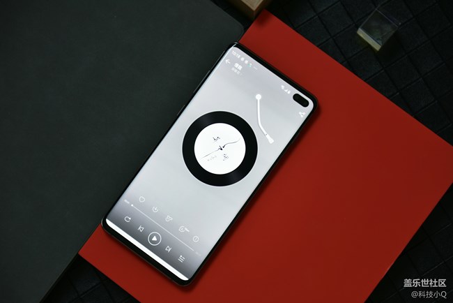 颜值手感俱佳的三星S10+！由内而外的俱佳体验！