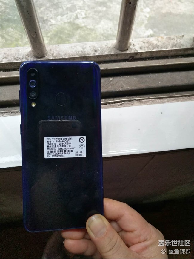 【三星网上商城A系列新品晒单】给母亲的生日礼物