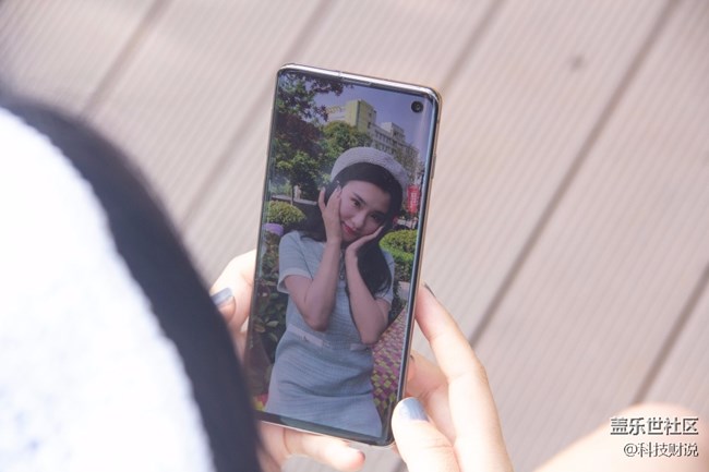 三星Galaxy S10，无法抗拒的魅力，拍照太好用了