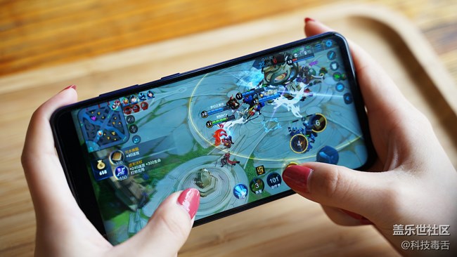 三星凶起来怕不怕？Galaxy A60元气版上手测评