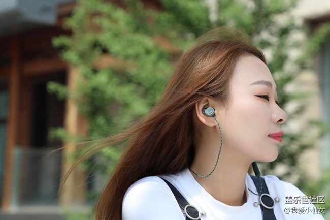 AKG N200耳机高性价比蓝牙耳机实力出众，开箱详测