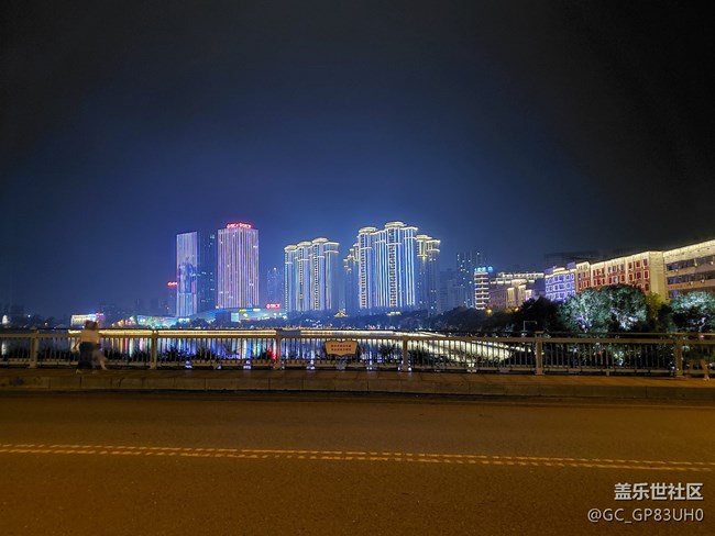 S10更新ASF1十天，抽空随拍几张夜景，与大伙共享。