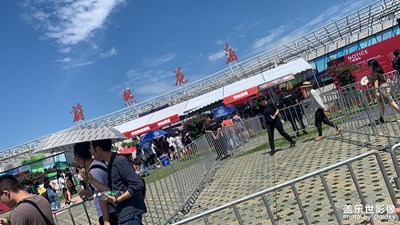 7.13成都仙人掌音乐节你来了么快点海起来吧
