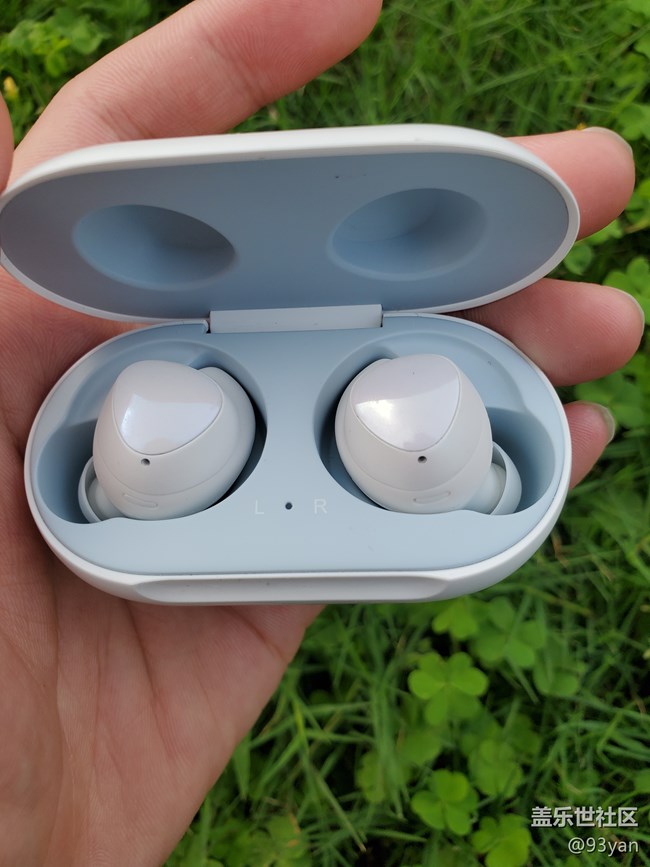 galaxy buds(外观) galaxy buds(外观)