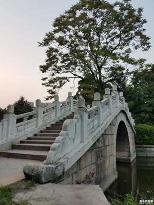 小桥流水