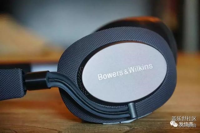 你可能猜不到结果的六款大牌降噪耳机面对面PK