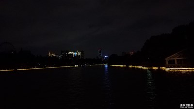 亮与暗的对比