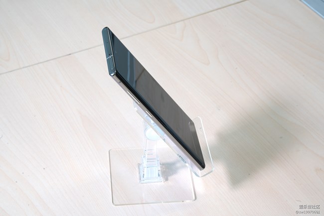 “十”代星机皇 三星Galaxy Note10系列抢先评测
