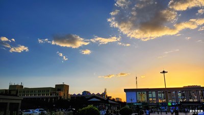 【城市足迹】+西北行之西宁中心广场之夜