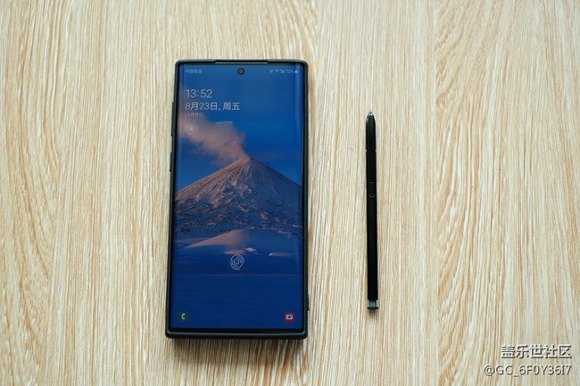 NOTE10麦昆黑-把玩