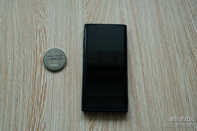 NOTE10麦昆黑-把玩