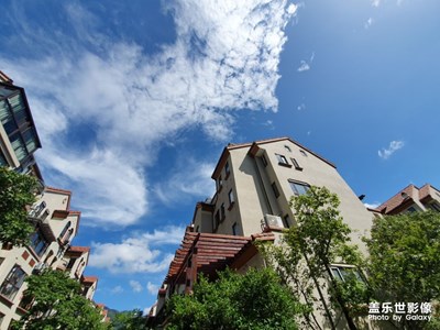 天气很好 但晒死宝宝了