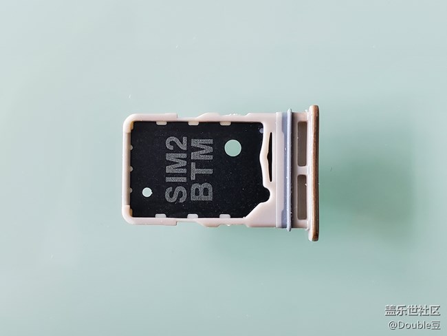 三星Galaxy A80：翻转的艺术