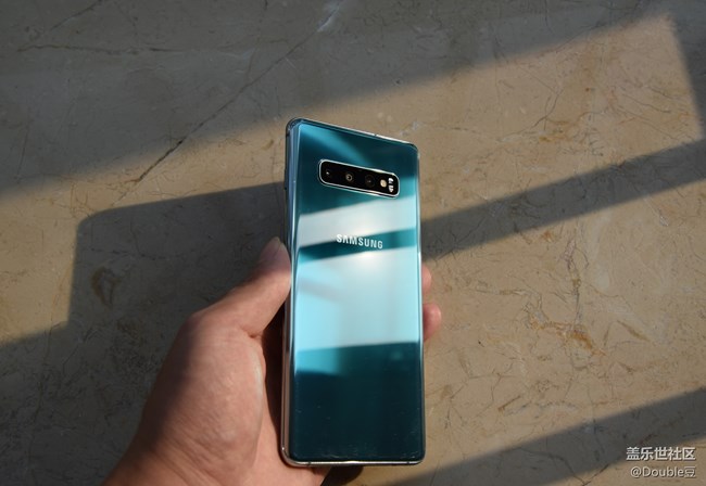 三星Galaxy S10+鉴析：闪耀之“星”