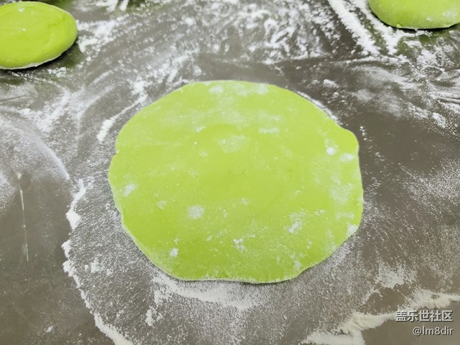 第一次尝试不一样的粉丝包，还蛮好吃的。