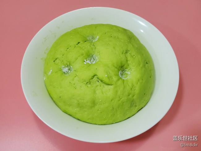 第一次尝试不一样的粉丝包，还蛮好吃的。