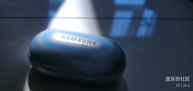 Galaxy Buds 莫彩银鉴赏