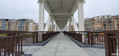 【爱在深秋】楼下微凉