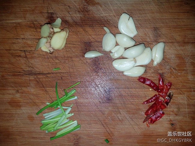 家常菜----红烧鱼头豆腐