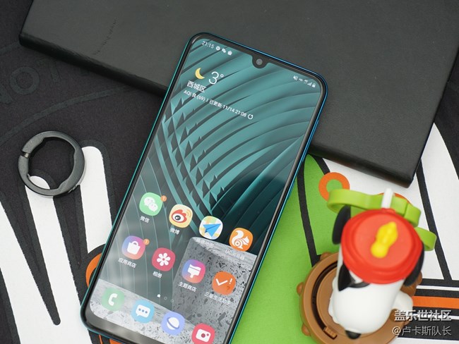 纯天然的新鲜感 遇见最美Galaxy M30s