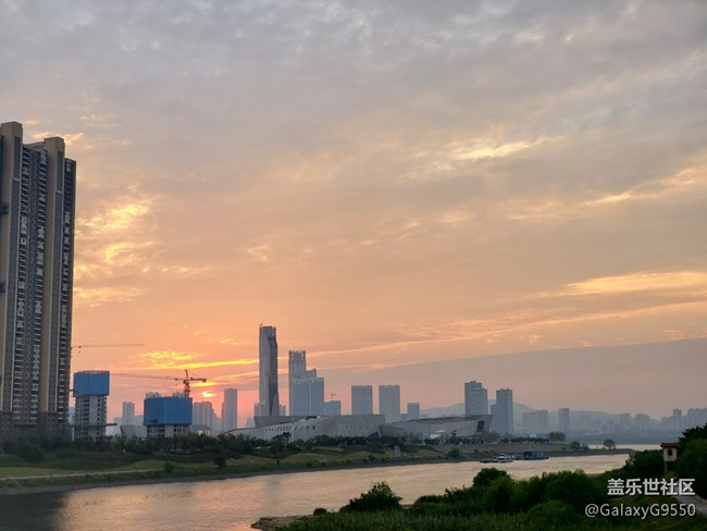 【Galaxy Note10系列星粉体验活动】十代旗舰，十分强大