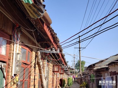 路过偏僻的街道，一条安静的小巷子