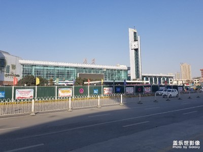 【初冬印象】+冬日里的蓝天白云