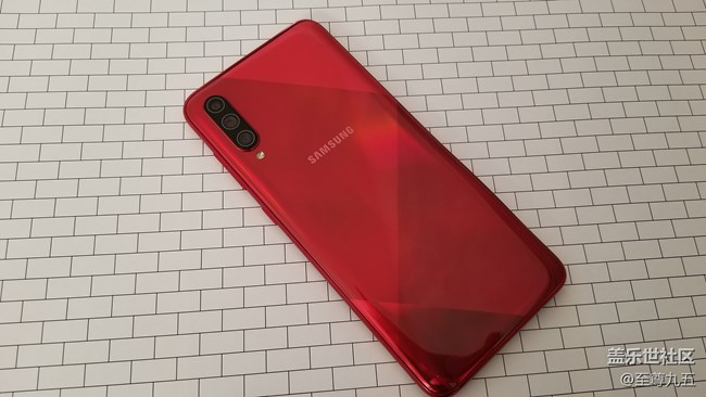 Galaxy A70s简评：诚意满满的中端佳作