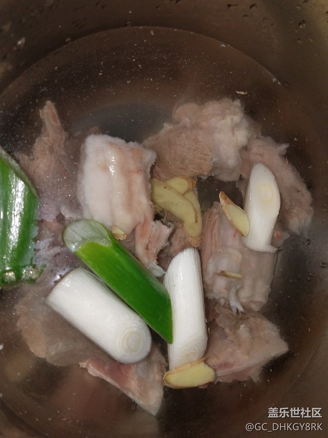 【年末美食】+萝卜炖羊排