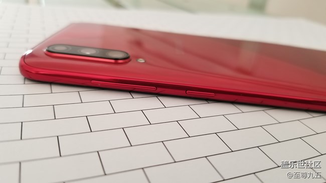 Galaxy A70s简评：诚意满满的中端佳作
