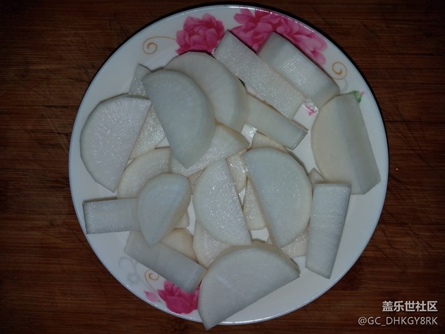 【年末美食】+萝卜炖羊排
