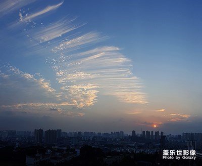 [美丽的云]—西边的彩云