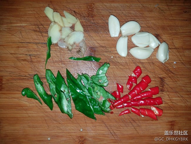 【年末美食】+红烧草鱼 【年末美食】+红烧草鱼