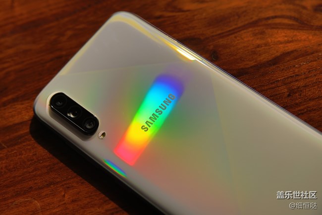 Galaxy A70S 6400万新体验 Galaxy A70S 6400万新体验