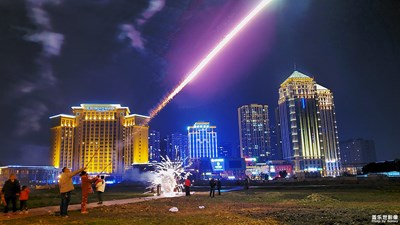 【新春】+斗疫病寥自乐喜采春讯