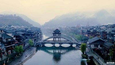 春节前的凤凰古城之清晨