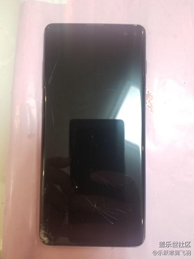 第1次发帖！第1次碎屏！！难道是要换s20U的节奏！！！