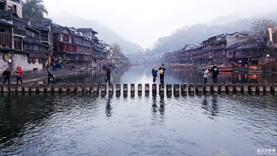 【给最想见的你】+擦肩而过