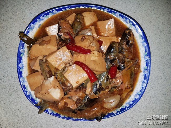 【家常菜】+汪丫鱼炖豆腐 【家常菜】+汪丫鱼炖豆腐