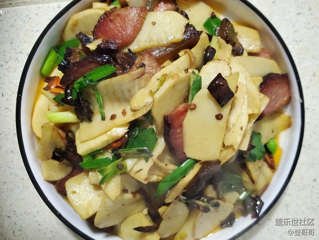 【登哥美食】简单粗暴冬笋炒湘西腊肉