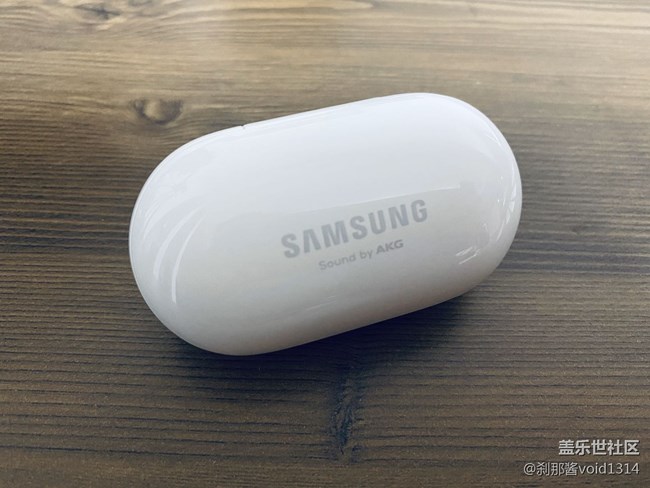 三星2020新品 Galaxy Buds+ 白色 简单开箱上手